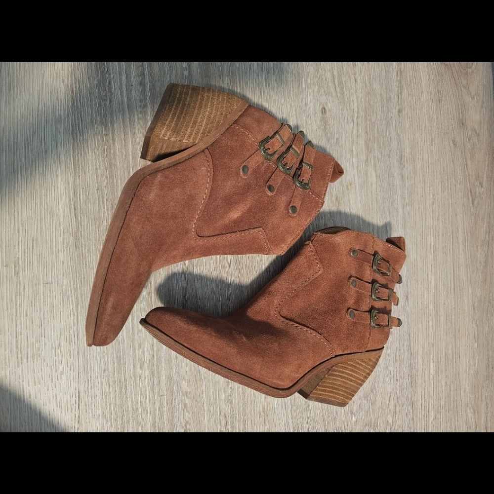 Zodiac brown Suede Western-style Ankle Boots, Size 8.5